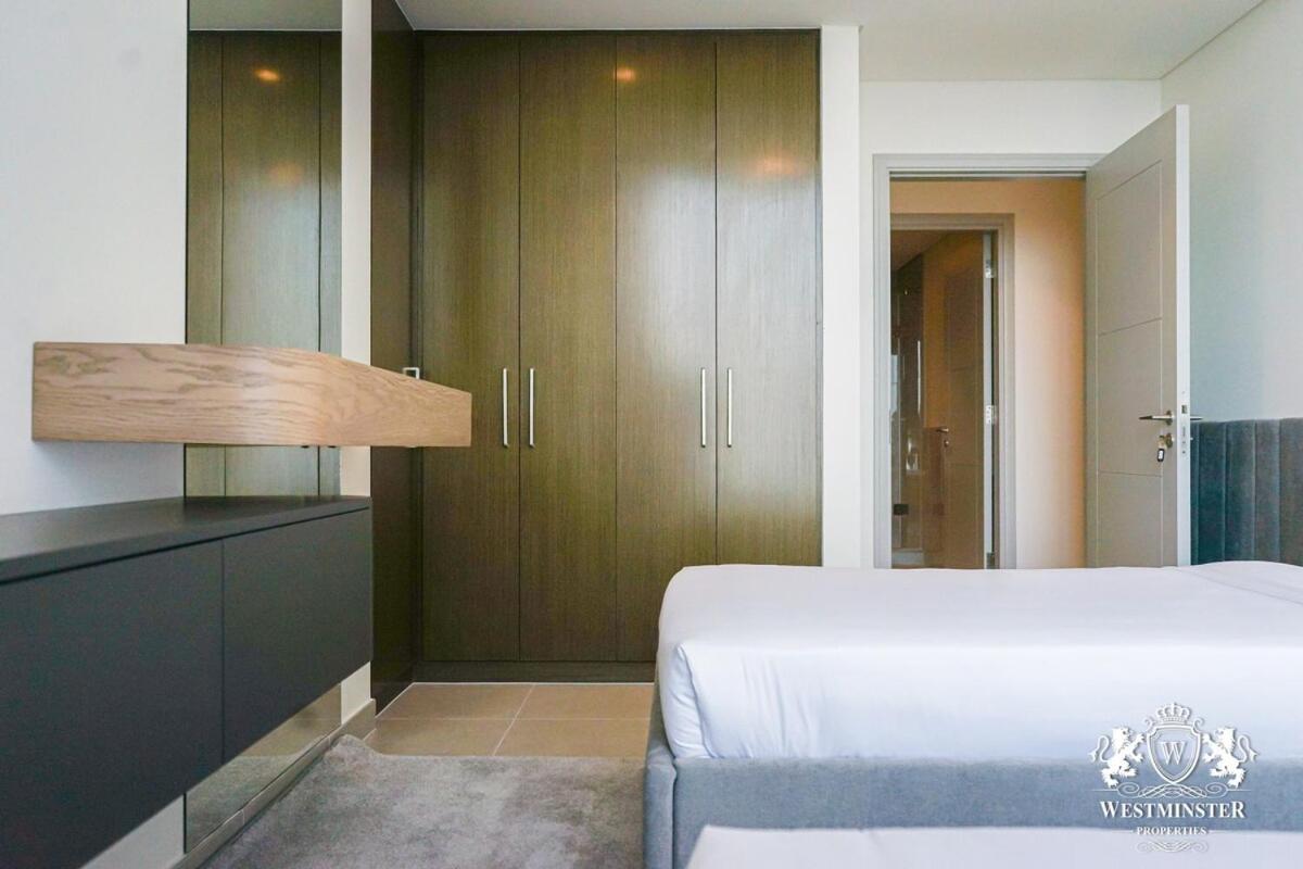Apartment Tower Offers Luxury Living In The Heart Of Dubai